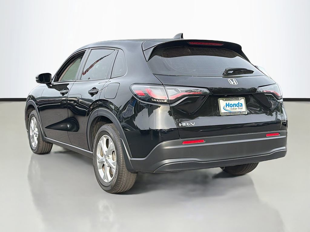 Used 2025 Honda HR-V LX image 4