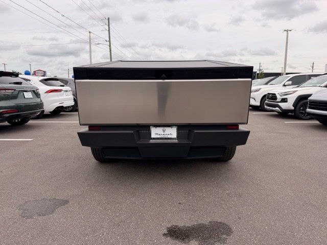 Used 2026 Tesla Cybertruck AWD Crew Cab image 16