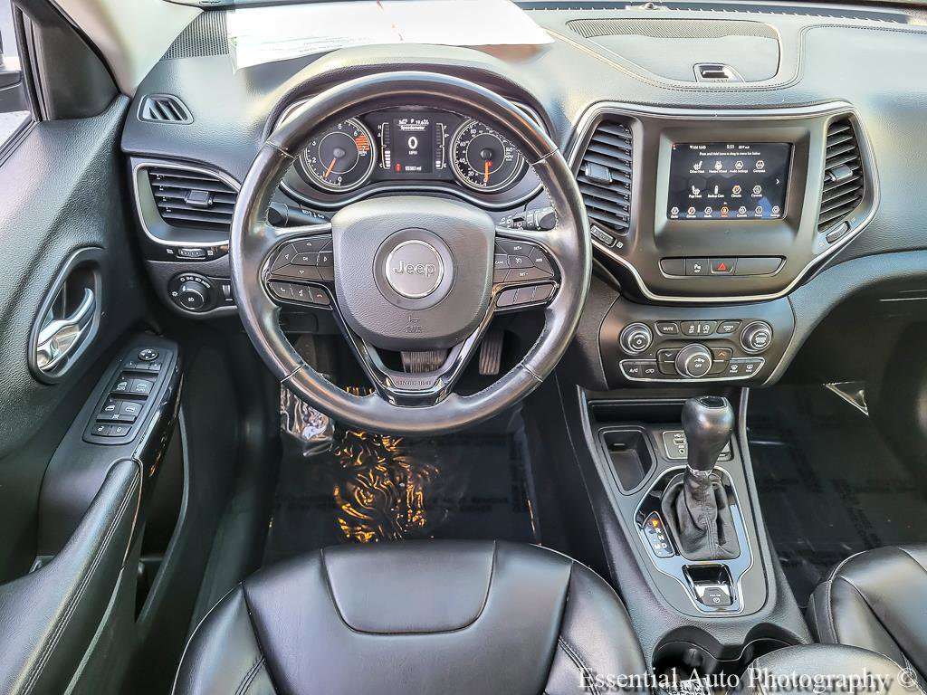 Used 2020 Jeep Cherokee Latitude Plus FWD image 13