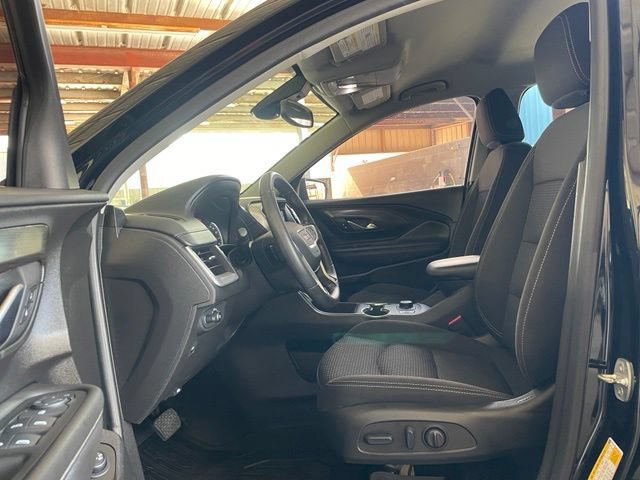 Used 2022 GMC Terrain SLE w/ Driver Convenience Package FWD image 19