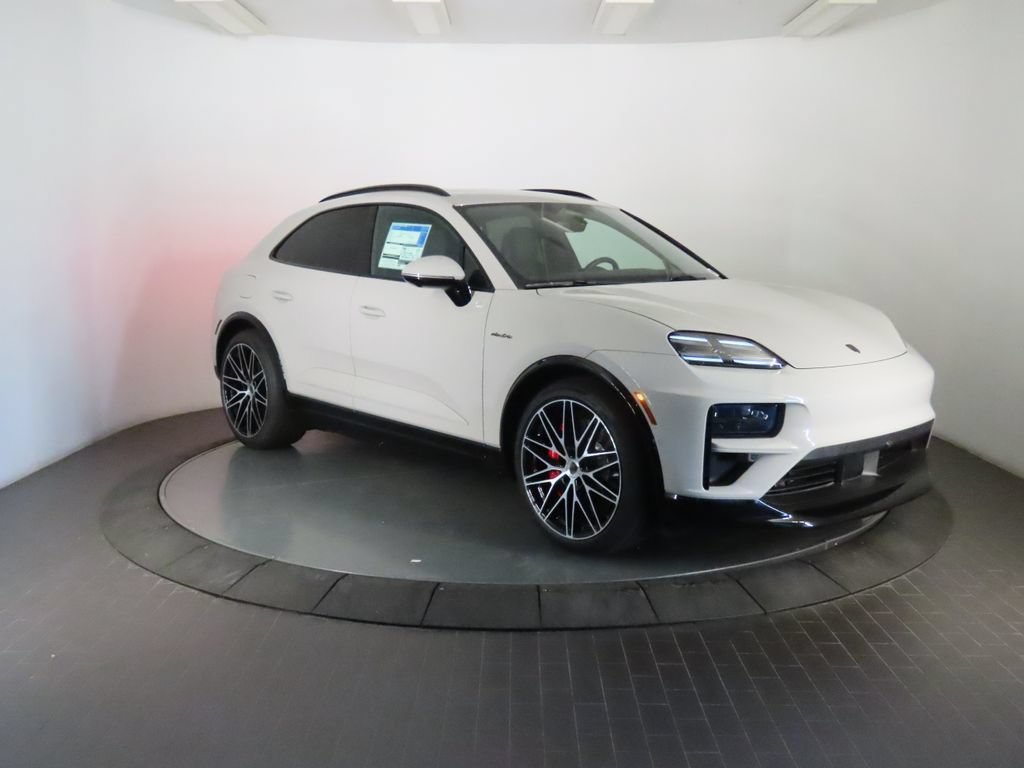 New 2026 Porsche Macan Turbo Electric AWD/4WD image 9
