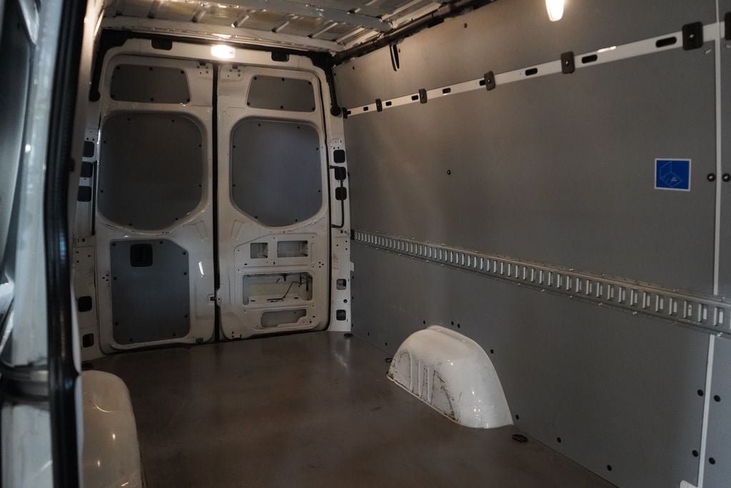 Used 2023 Mercedes-Benz Sprinter 2500 image 19
