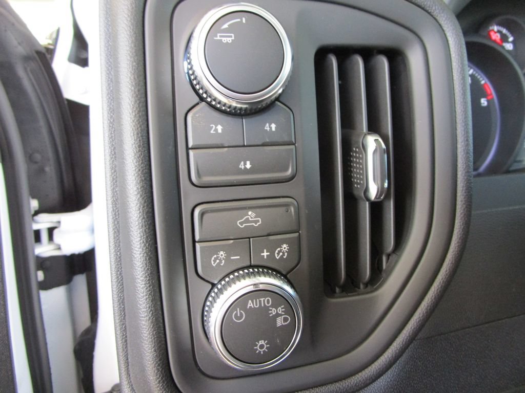 New 2026 GMC Sierra 3500 Pro w/ Convenience Package AWD/4WD image 21