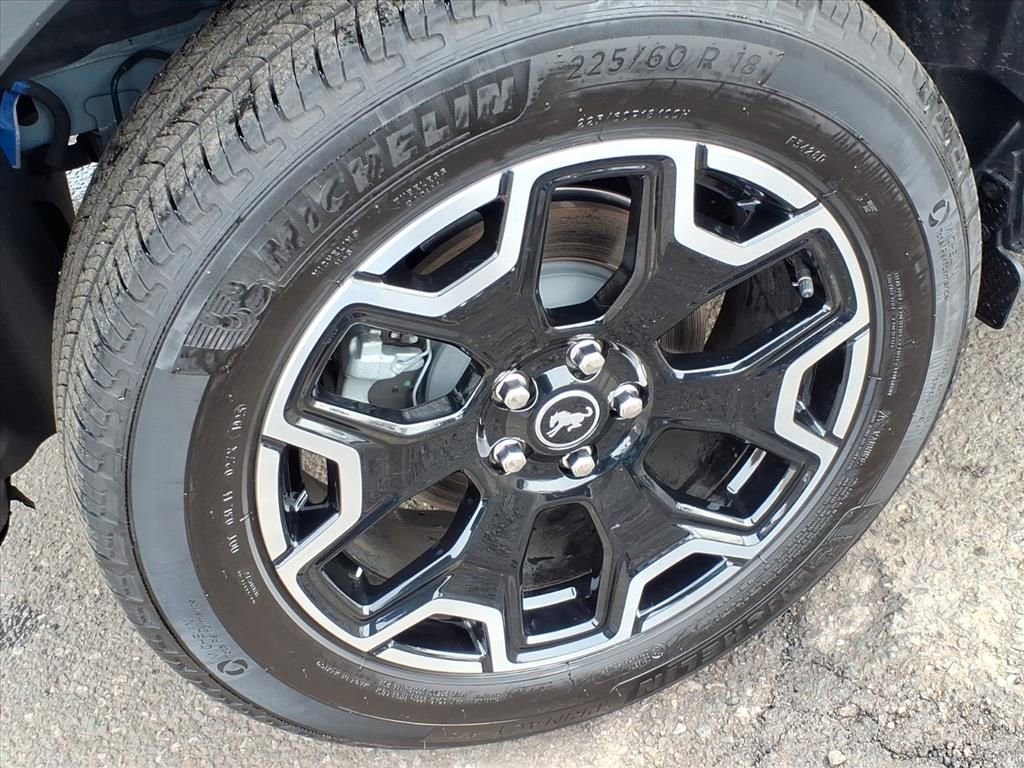 Certified 2025 Ford Bronco Sport Outer Banks w/ Outer Banks Tech Package+ image 8