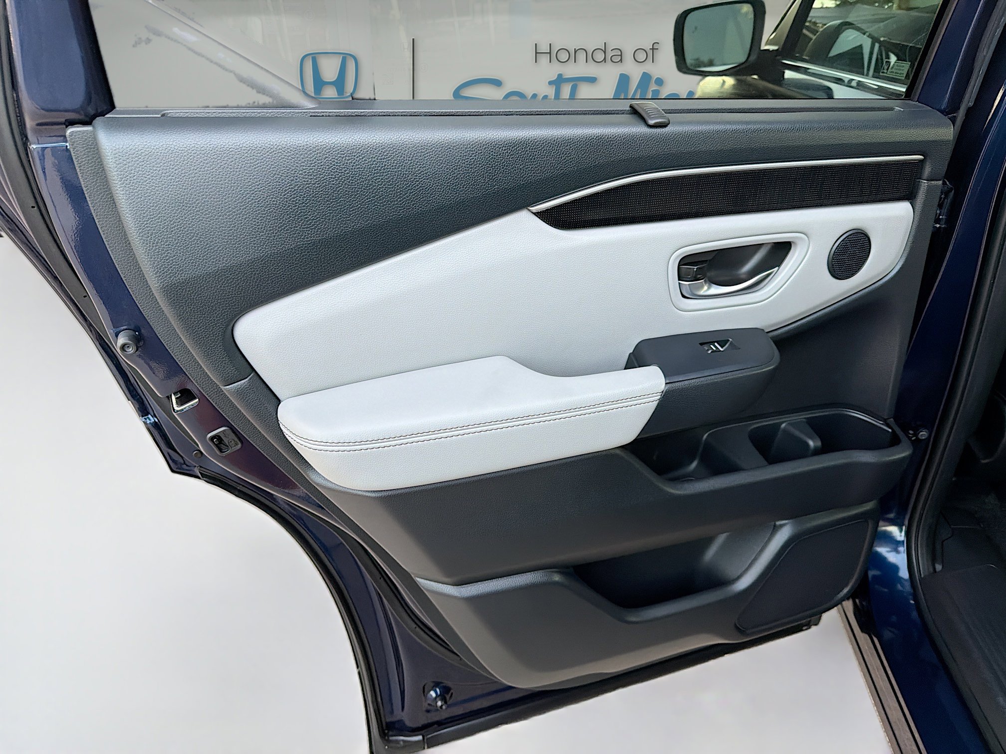 Certified 2023 Honda Pilot Elite image 26