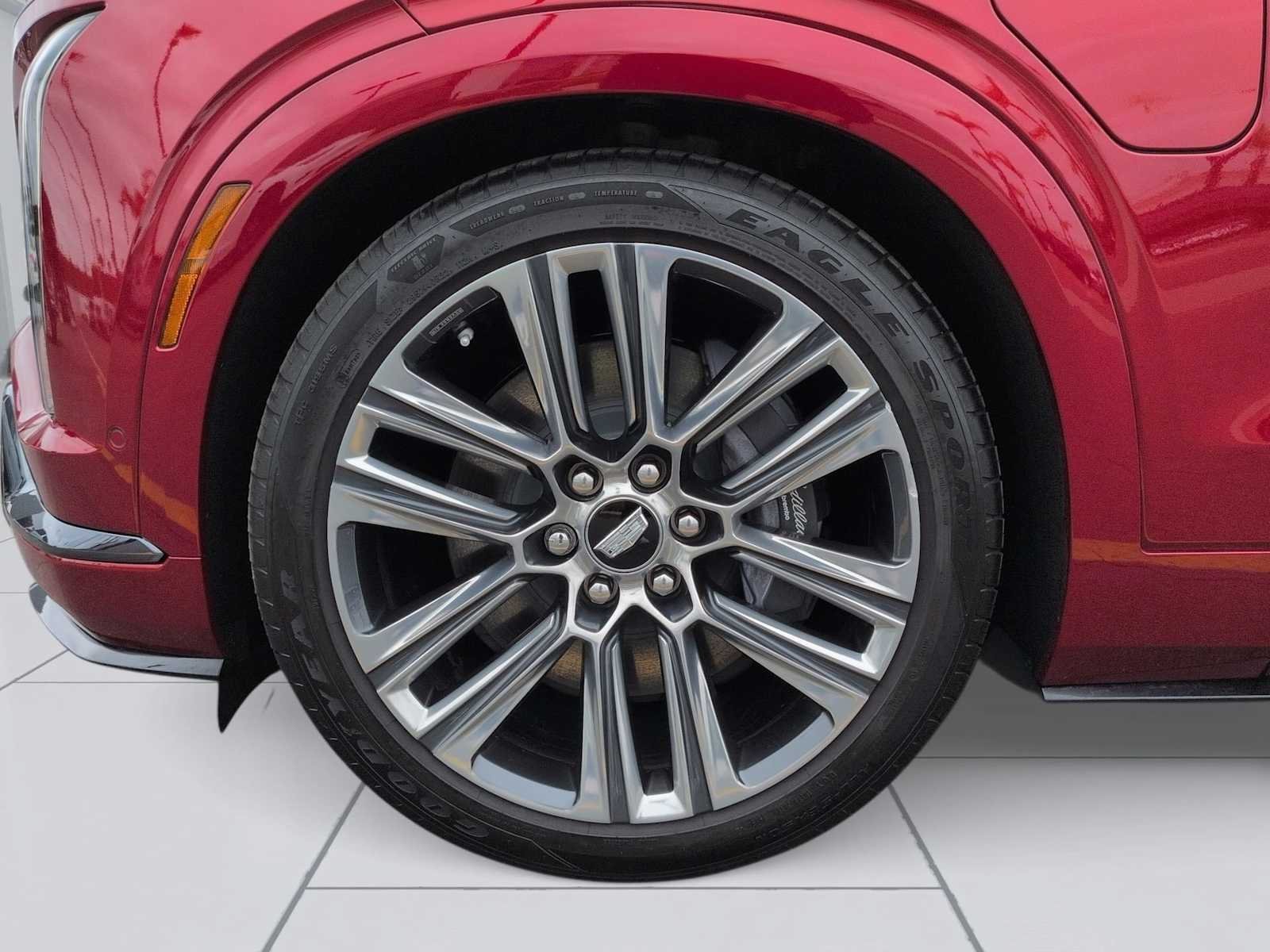 Used 2026 Cadillac Vistiq Premium Luxury AWD/4WD image 30