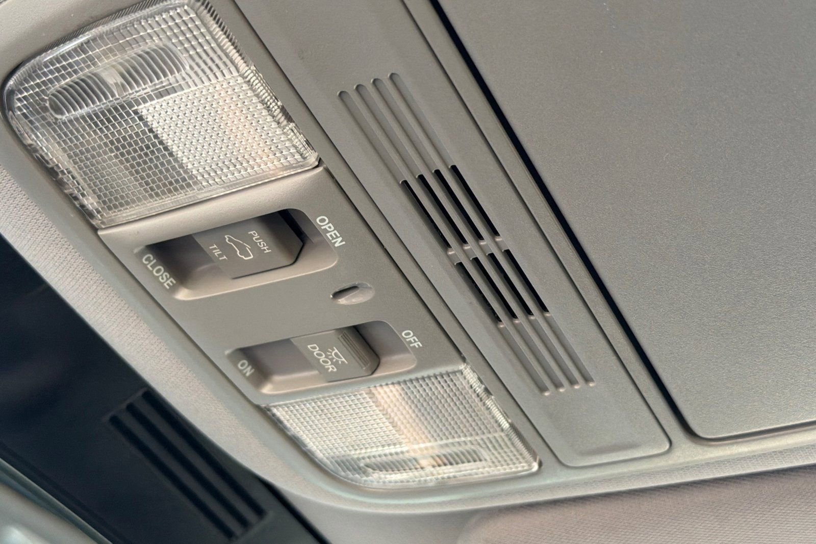 Used 2022 Honda CR-V EX image 25