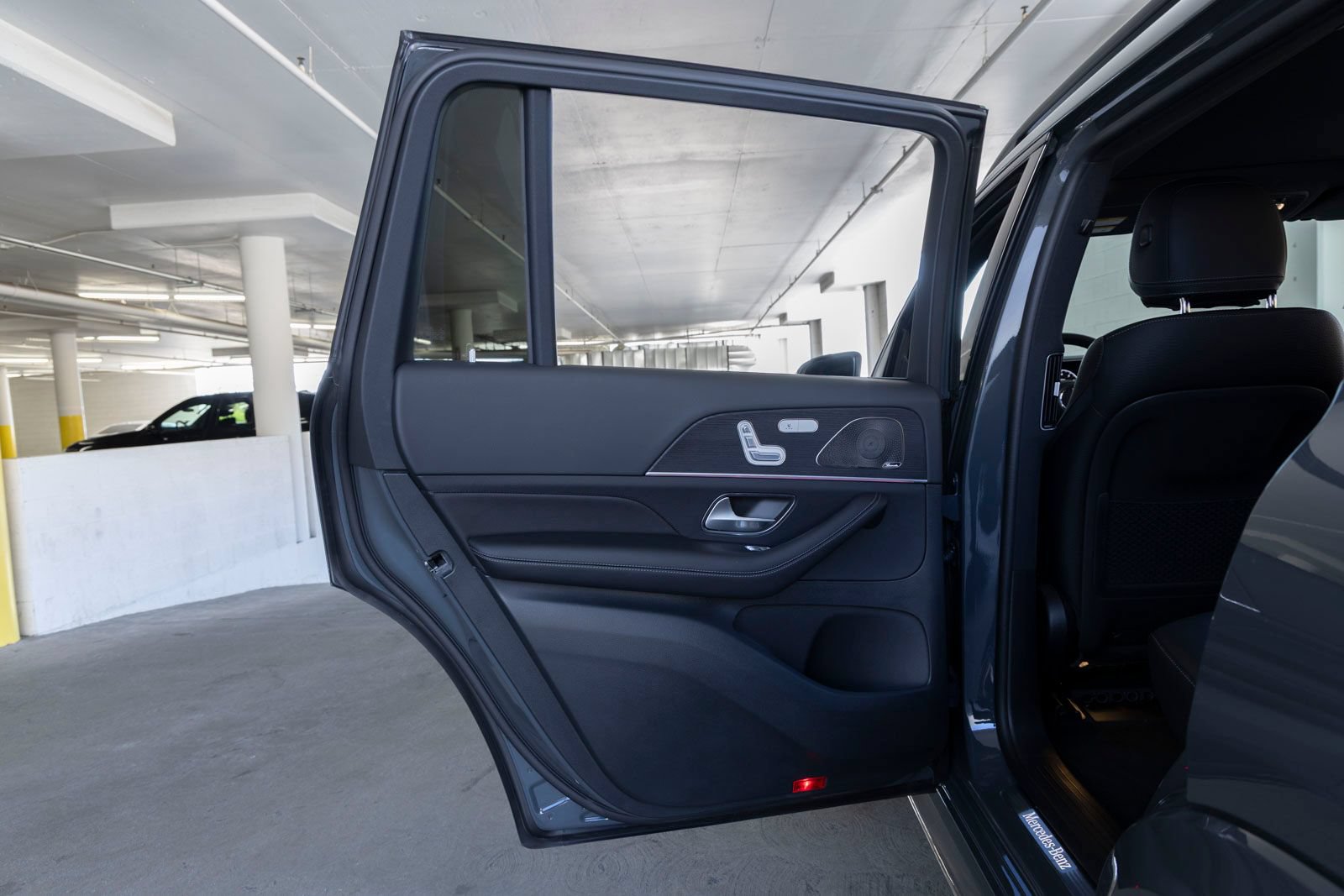 Used 2026 Mercedes-Benz GLS 450 4MATIC image 19