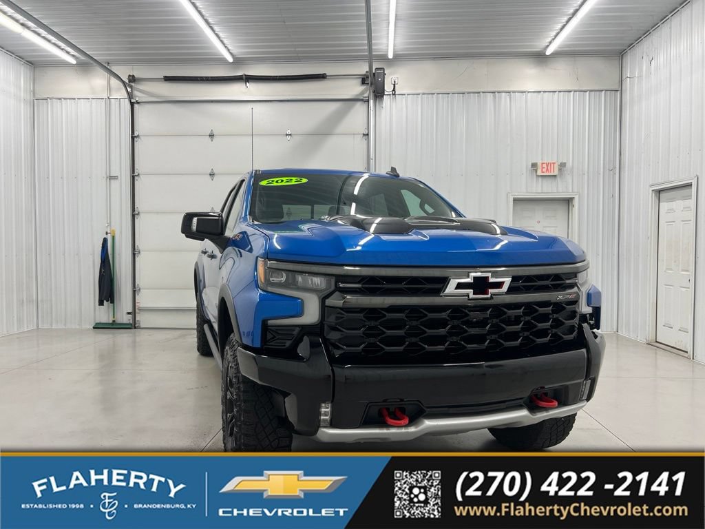 Used 2022 Chevrolet Silverado 1500 ZR2 w/ Technology Package AWD/4WD image 1