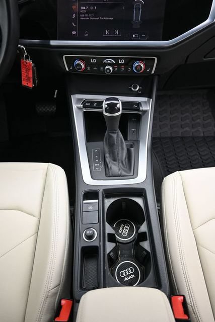 Used 2022 Audi Q3 2.0T Premium AWD/4WD image 17