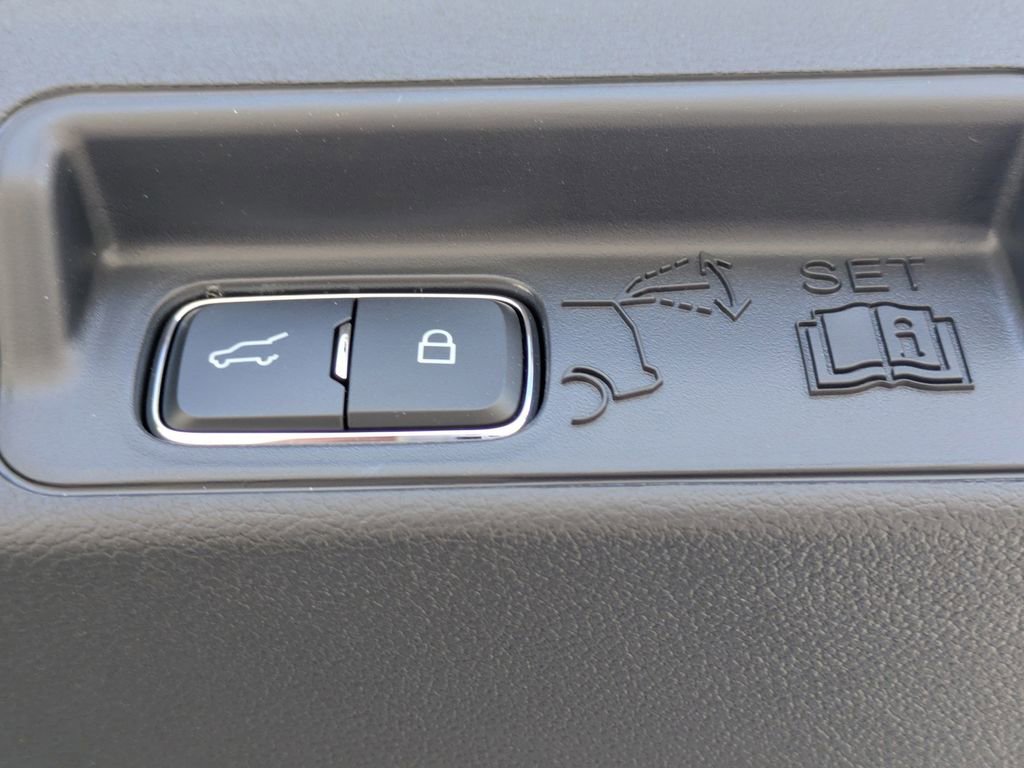 New 2026 Ford Explorer ST image 15