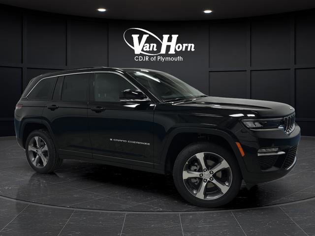 New 2025 Jeep Grand Cherokee Limited w/ Trailer Tow Package image 42