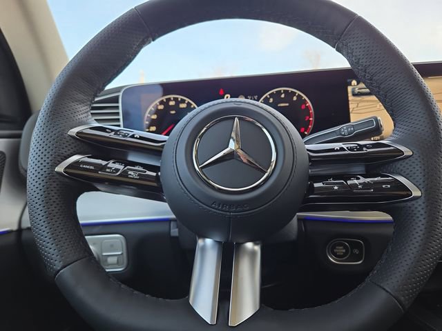New 2026 Mercedes-Benz GLS 450 4MATIC image 18