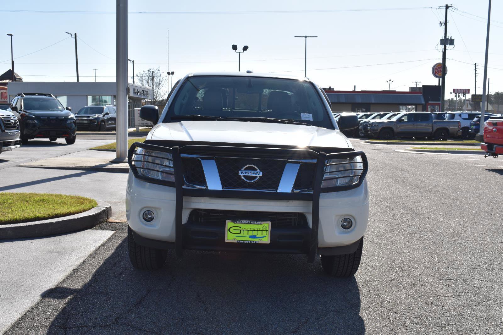 Used 2015 Nissan Frontier SV w/ SV Value Truck Package image 15