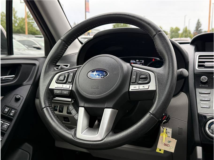 Used 2018 Subaru Forester 2.5i Limited AWD/4WD image 11