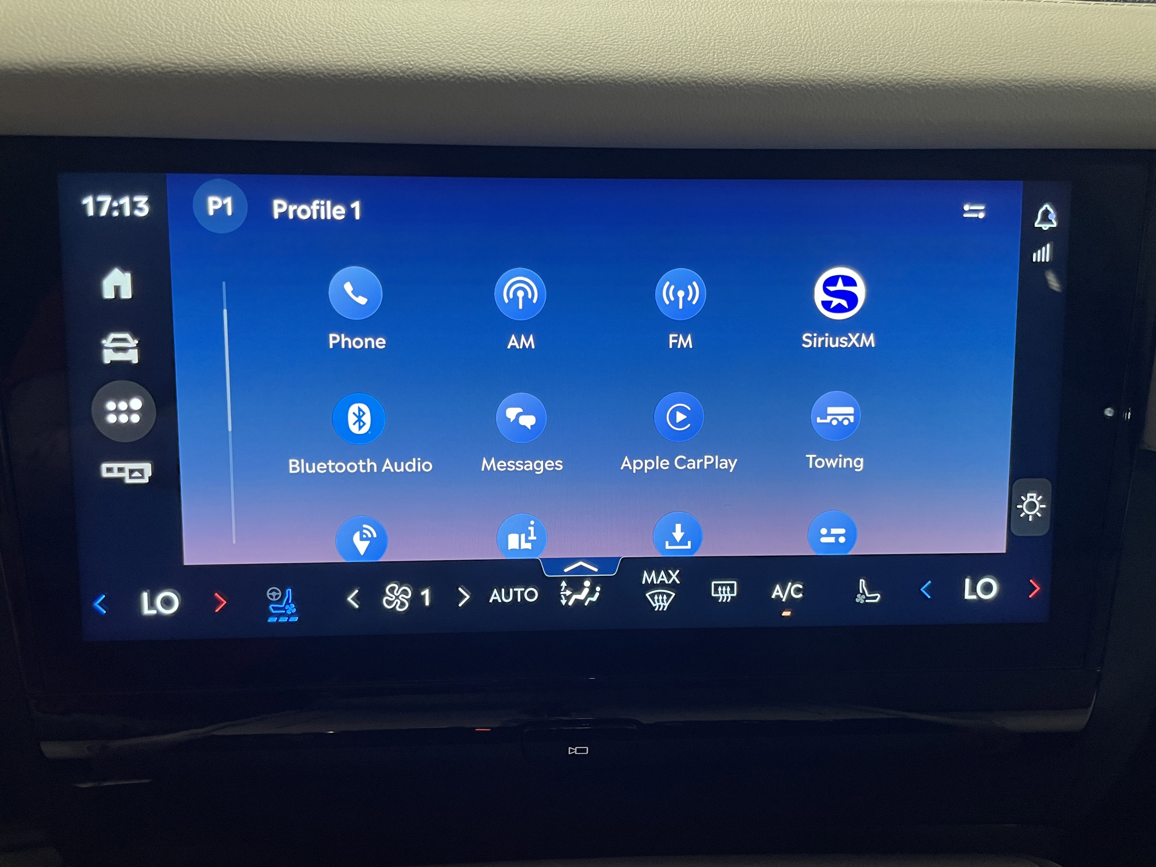 New 2025 Lincoln Navigator Reserve image 14