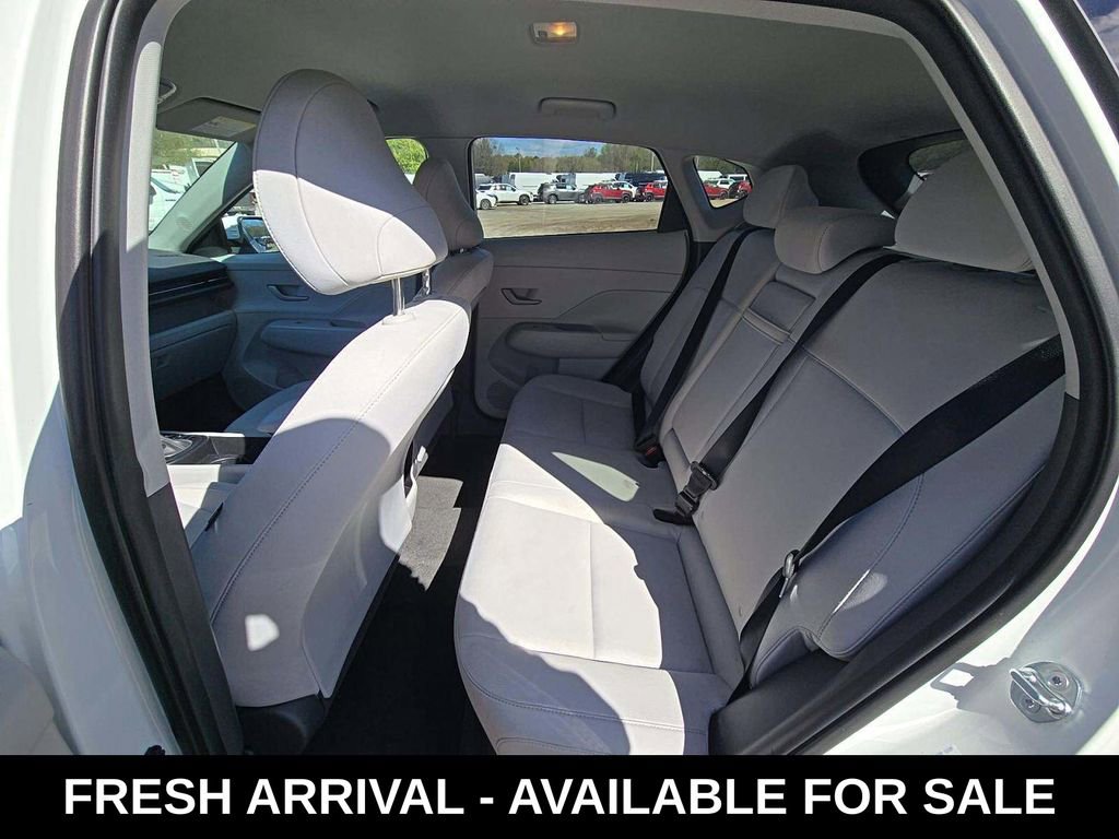 Used 2025 Hyundai Kona SEL image 12
