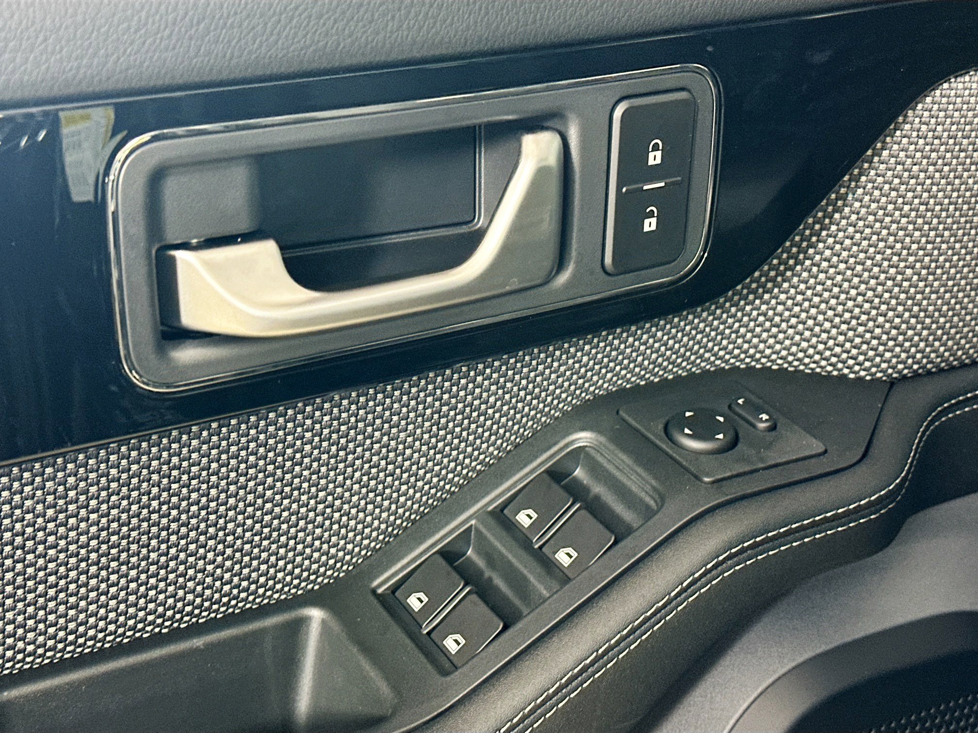 New 2026 INEOS Grenadier image 18