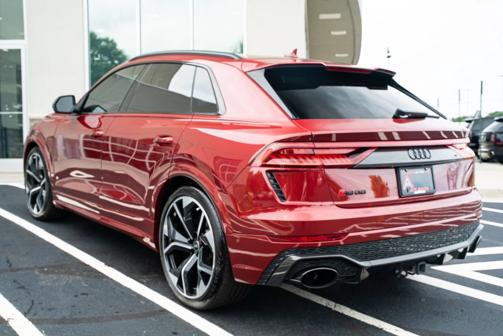 Used 2022 Audi RS Q8 w/ Carbon Optic Package AWD/4WD image 19