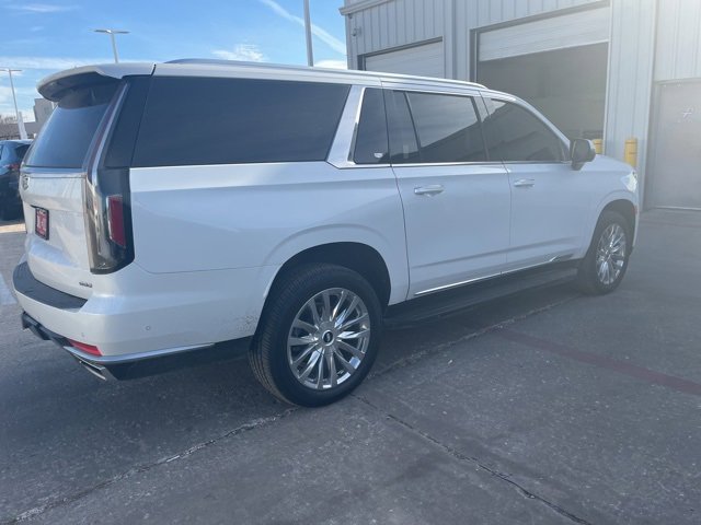 Used 2021 Cadillac Escalade ESV Premium Luxury image 5