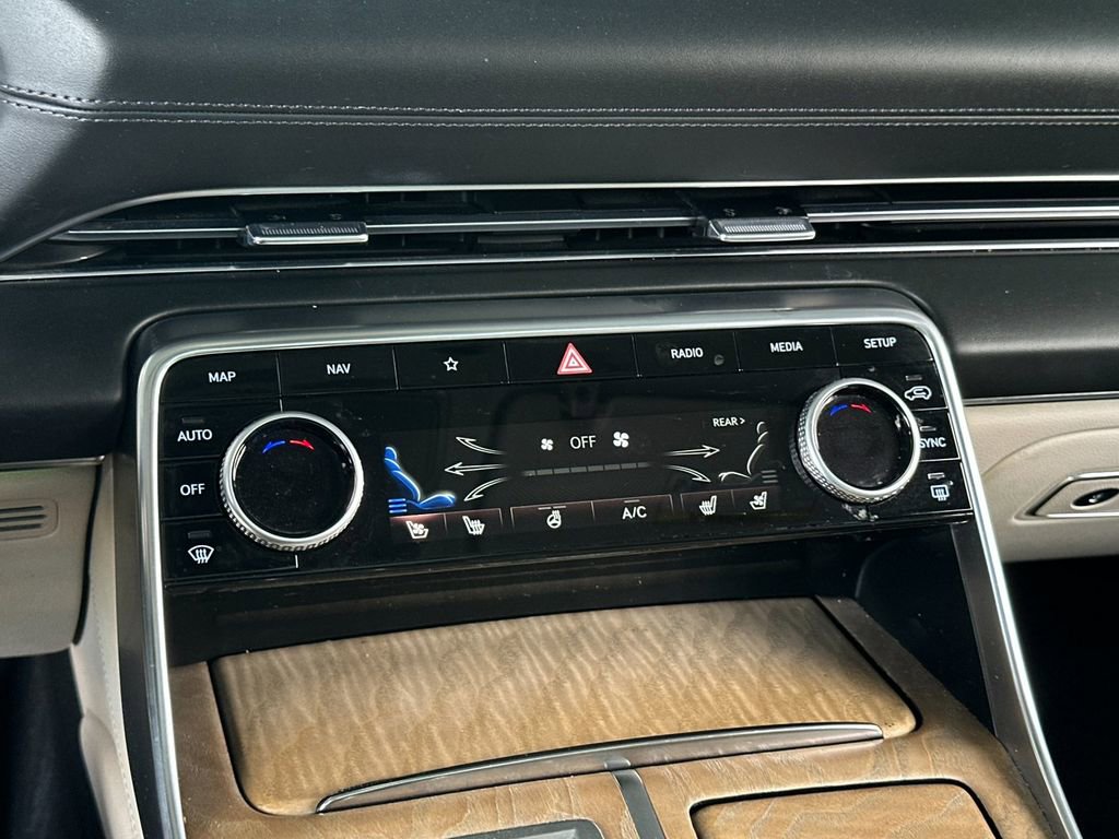 Used 2023 Genesis GV80 3.5T Advanced + image 23