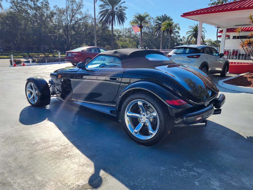 Used 2000 Plymouth Prowler image 14