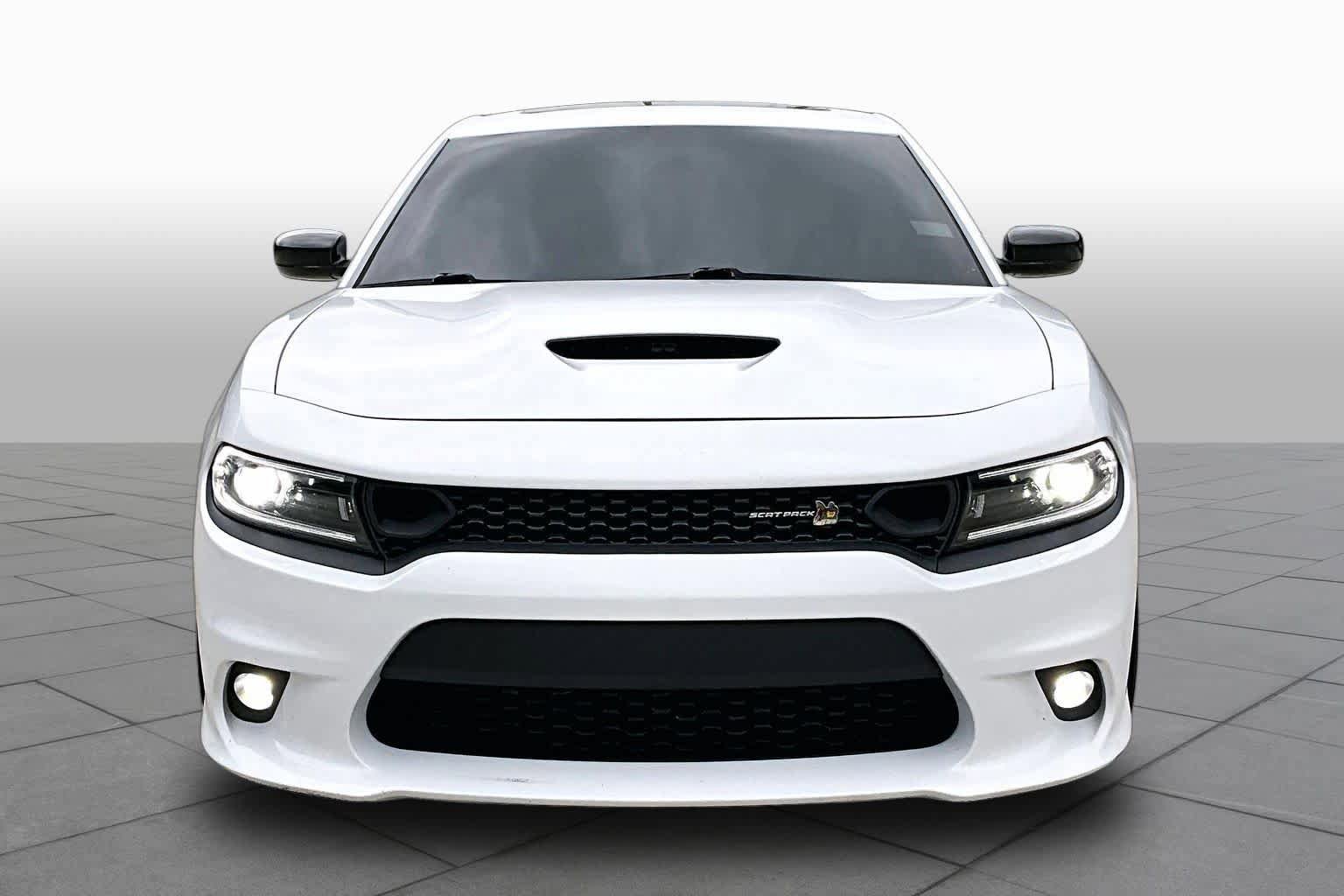 Used 2023 Dodge Charger Scat Pack w/ Harman/Kardon Audio Group RWD image 4