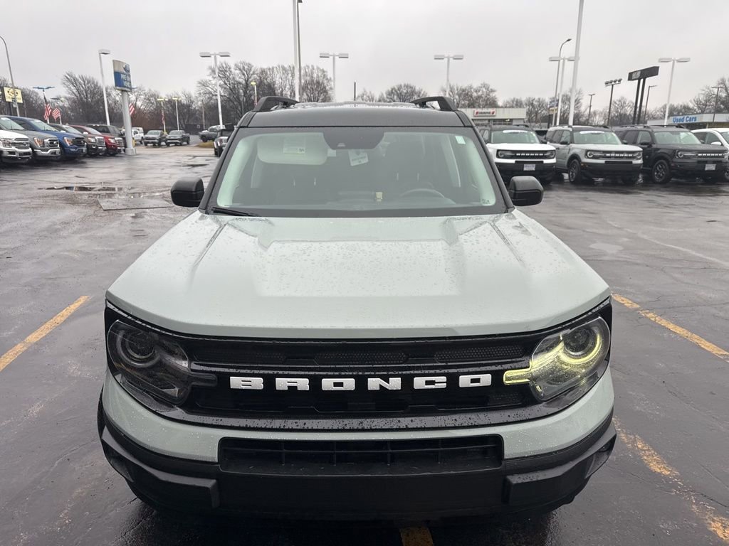 Used 2021 Ford Bronco Sport Outer Banks image 2