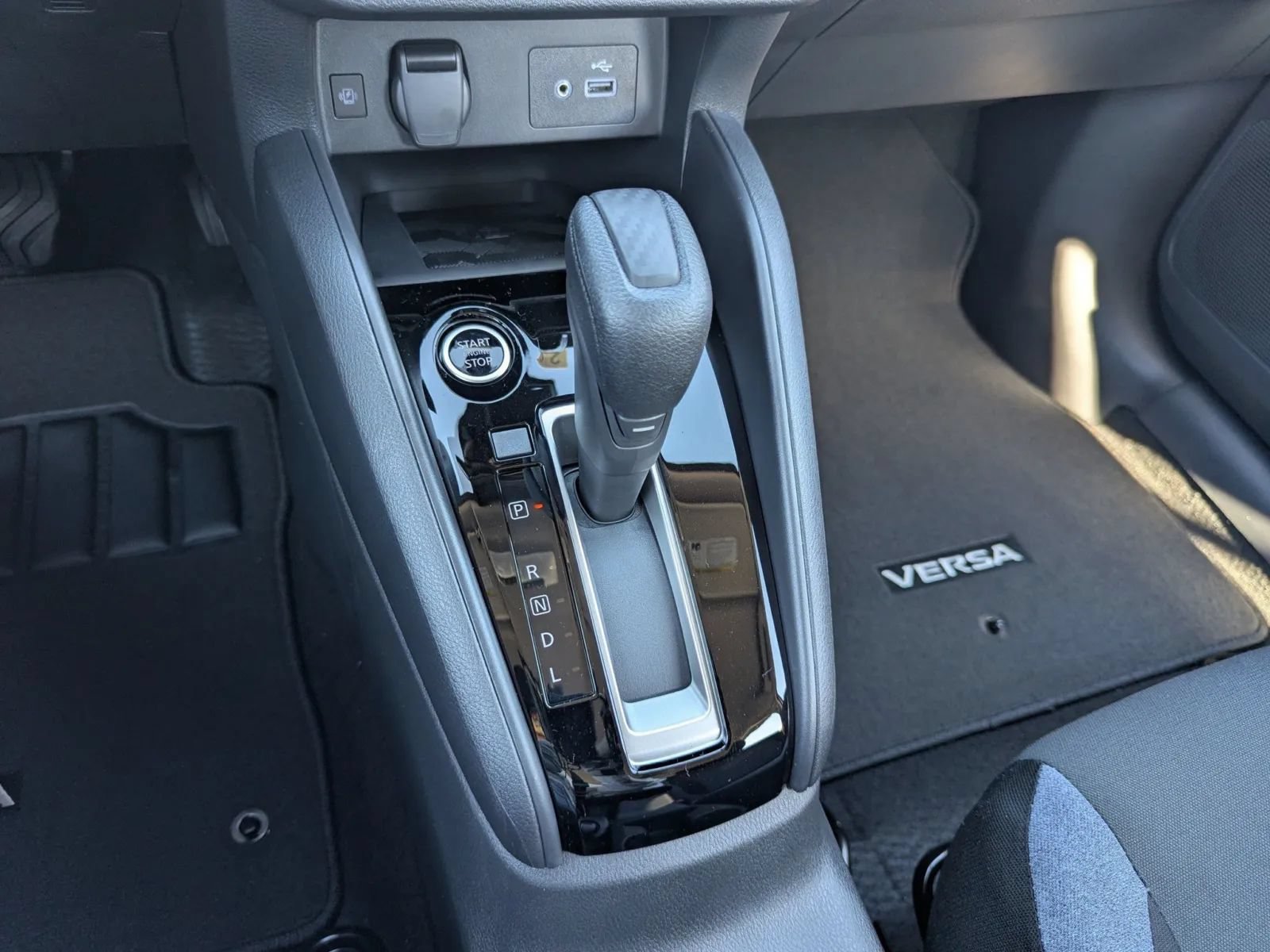 New 2025 Nissan Versa SV w/ Trunk Package FWD image 22