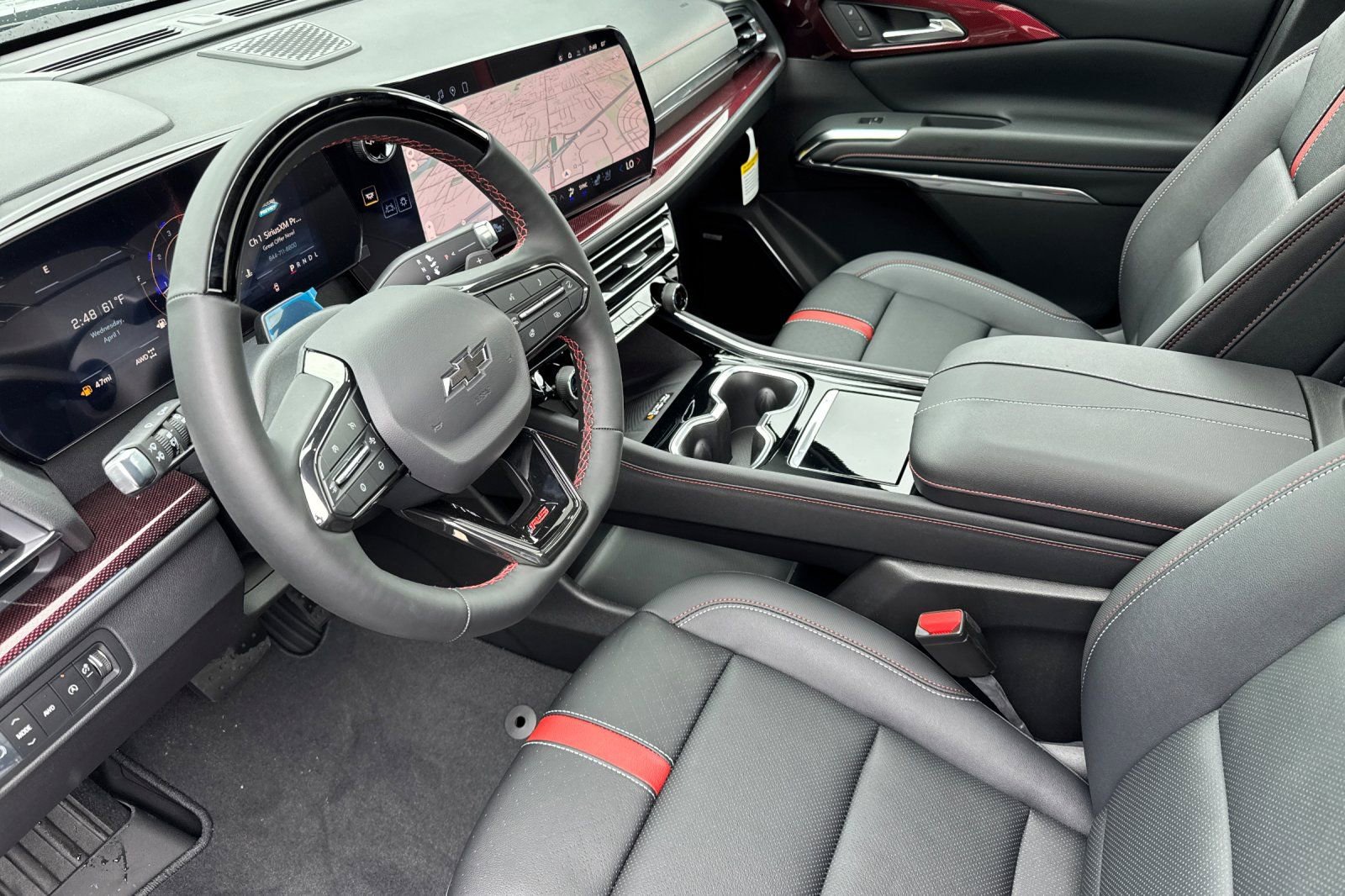 Used 2026 Chevrolet Traverse RS image 9