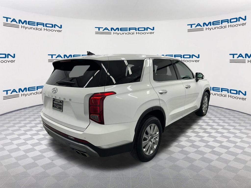 Used 2025 Hyundai Palisade SE FWD image 5