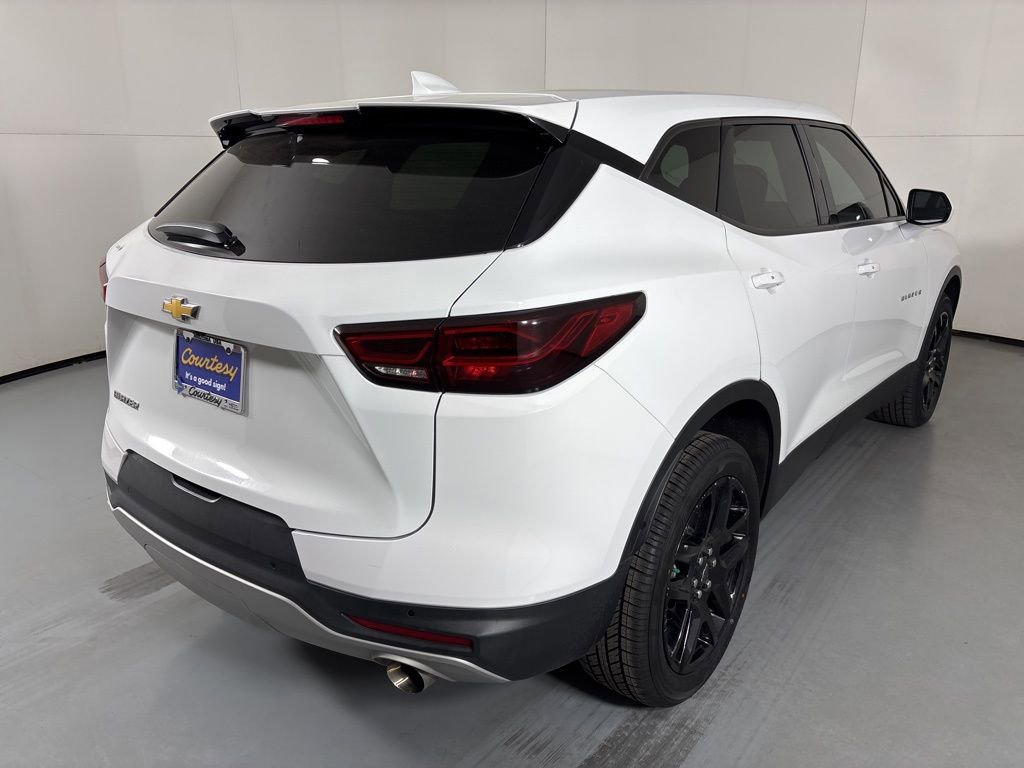 Used 2023 Chevrolet Blazer LT w/ Driver Confidence Package FWD image 10