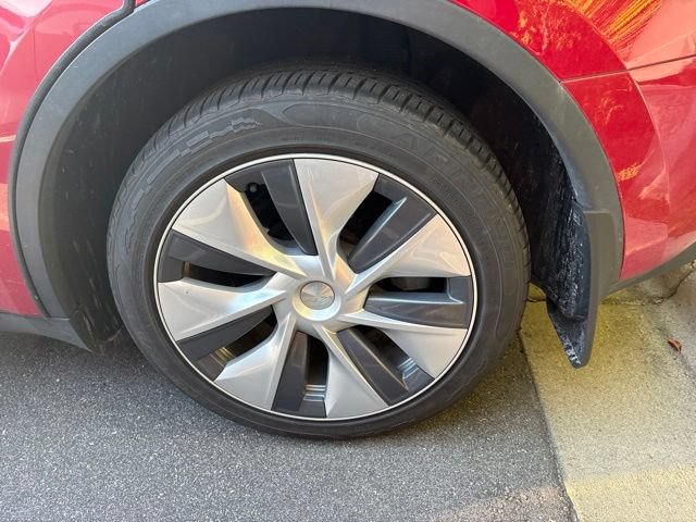 Used 2023 Tesla Model Y Long Range AWD/4WD image 7