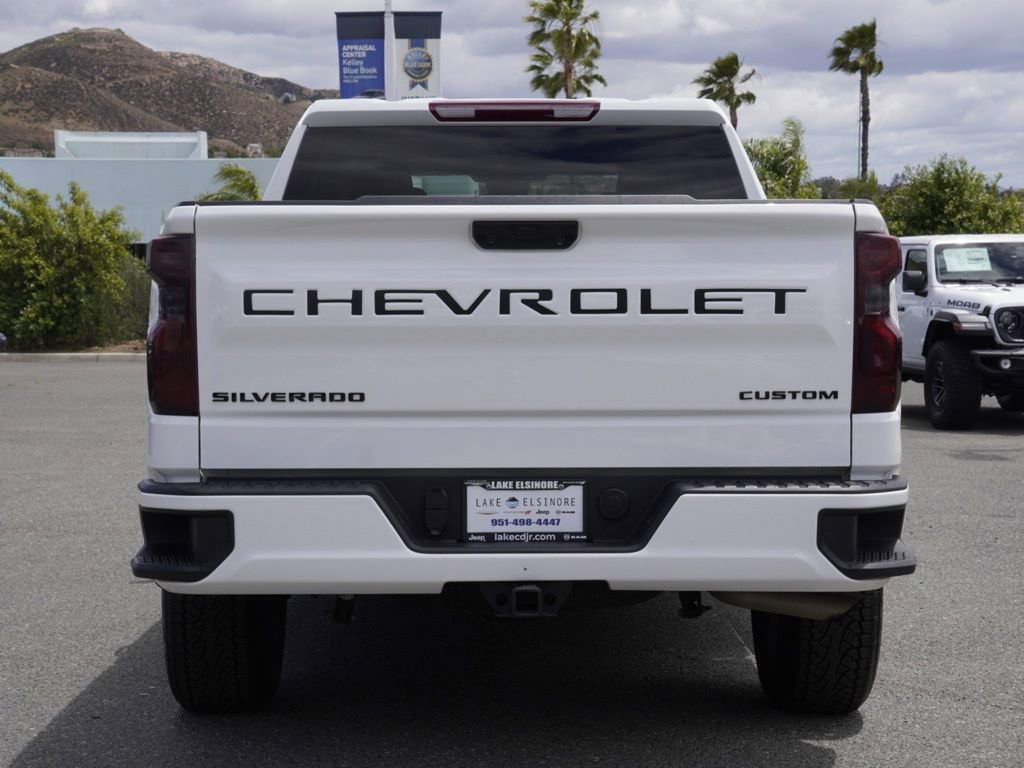 Used 2023 Chevrolet Silverado 1500 Custom w/ LPO, Dark Essentials Package RWD image 5