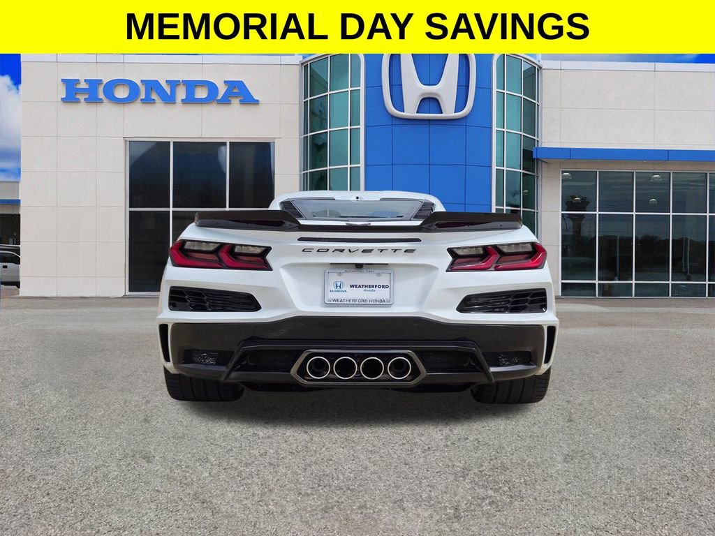 Used 2024 Chevrolet Corvette Z06 w/ Battery Protection Package RWD image 4