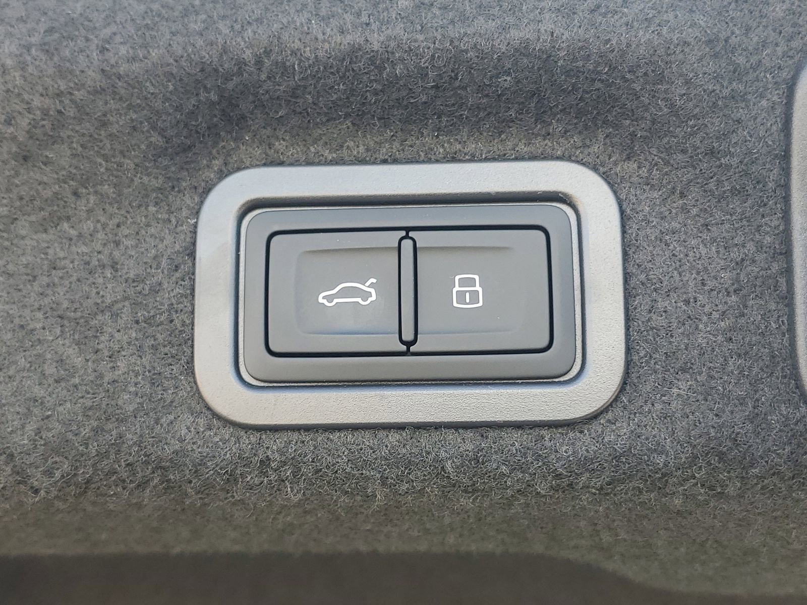 New 2026 Audi A6 Prestige image 10