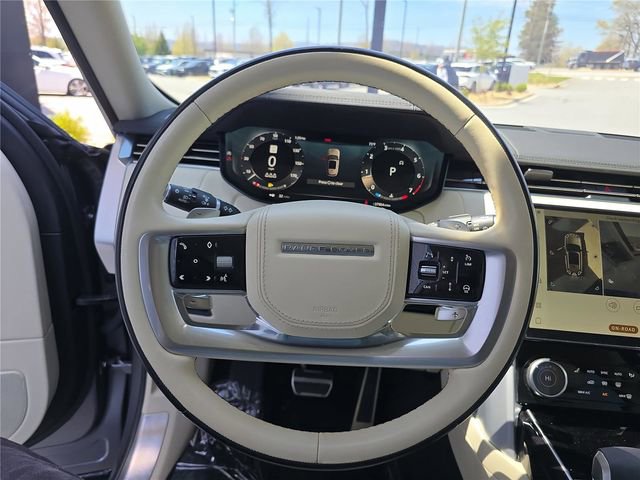 Used 2023 Land Rover Range Rover SE image 30