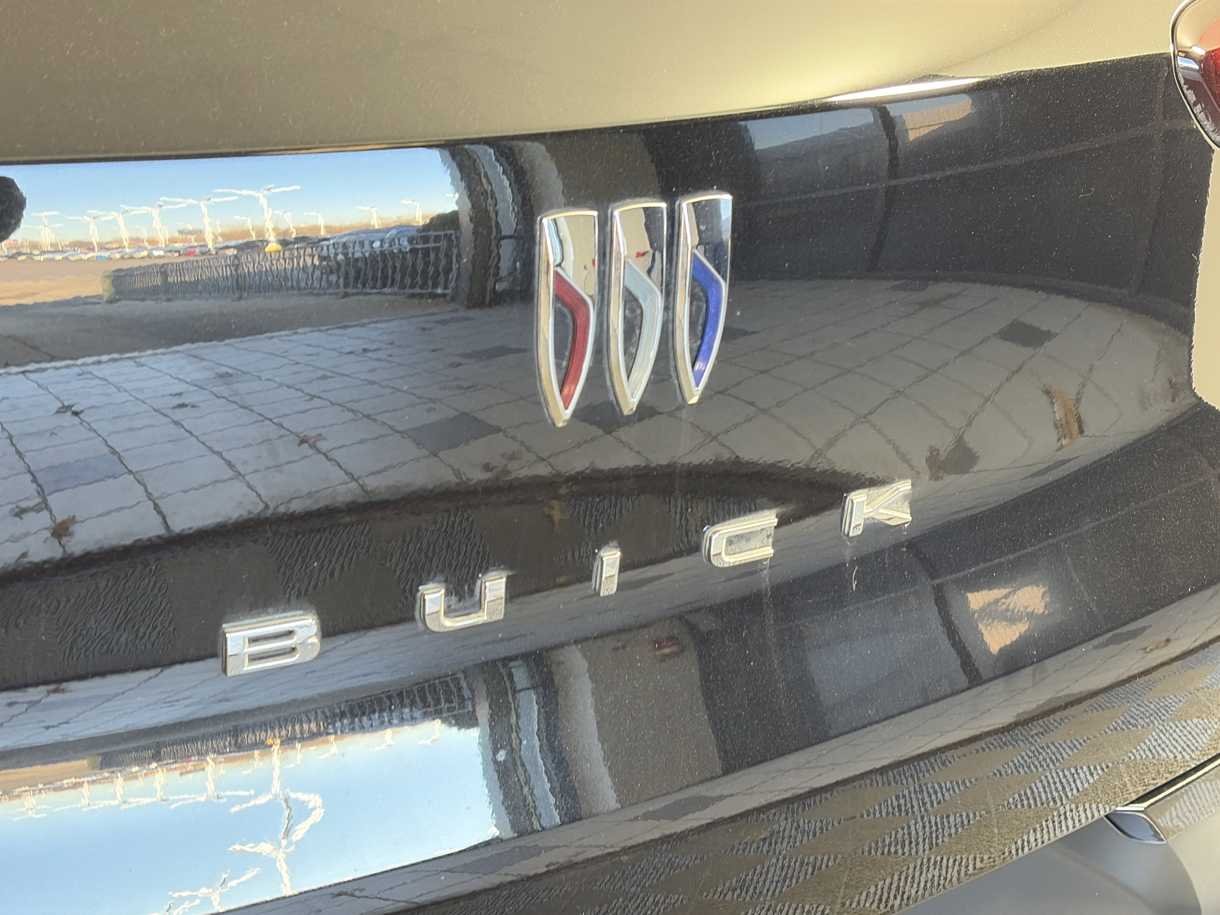 Used 2024 Buick Encore GX Preferred image 16