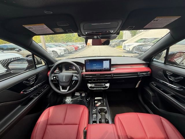 New 2025 Lincoln Corsair Reserve image 5