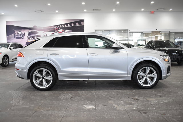 Used 2022 Audi Q8 Premium Plus image 12