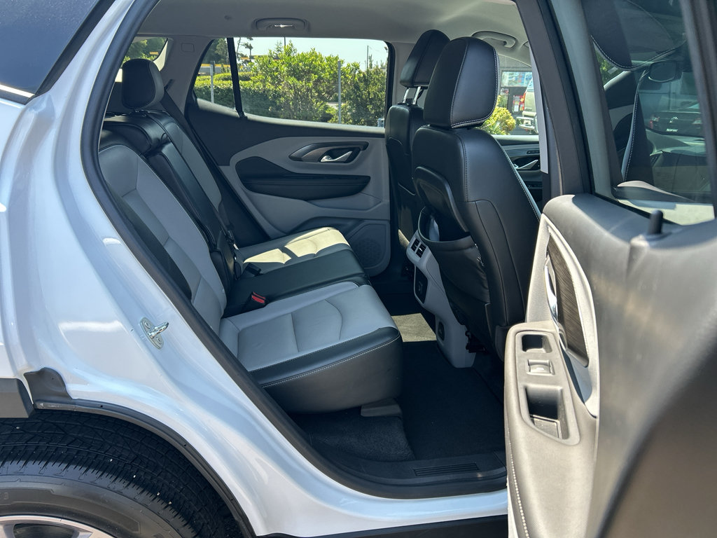 Used 2023 GMC Terrain SLT w/ Infotainment Package II AWD/4WD image 33