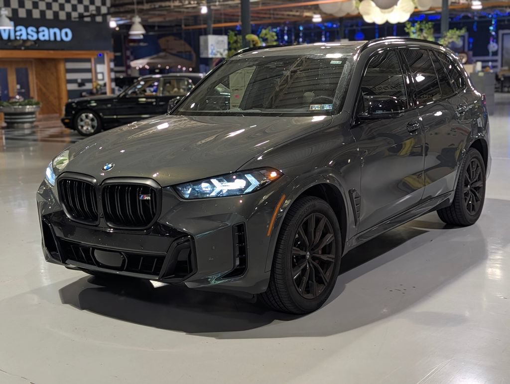 Certified 2026 BMW X5 M60i AWD/4WD image 1