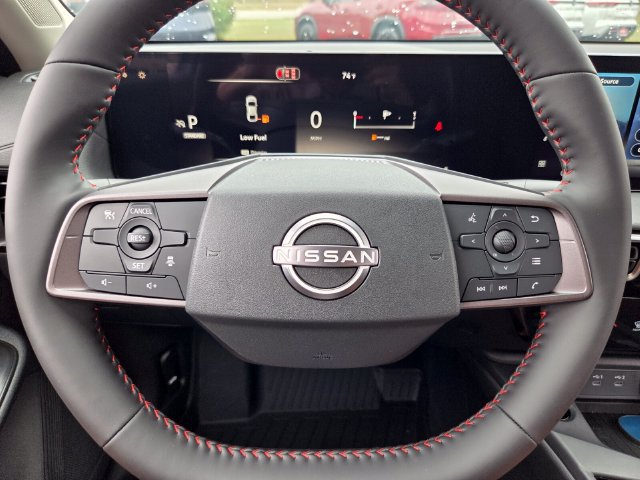 New 2027 Nissan Sentra SR FWD image 18