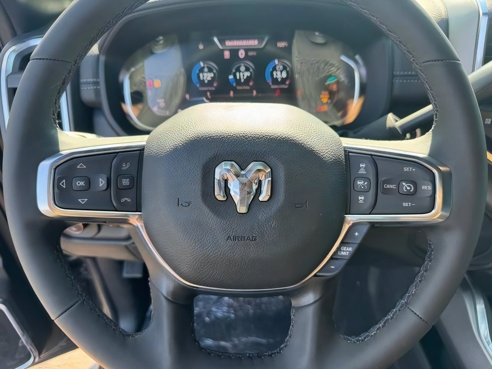 New 2026 RAM 2500 Laramie w/ Night Edition AWD/4WD image 18