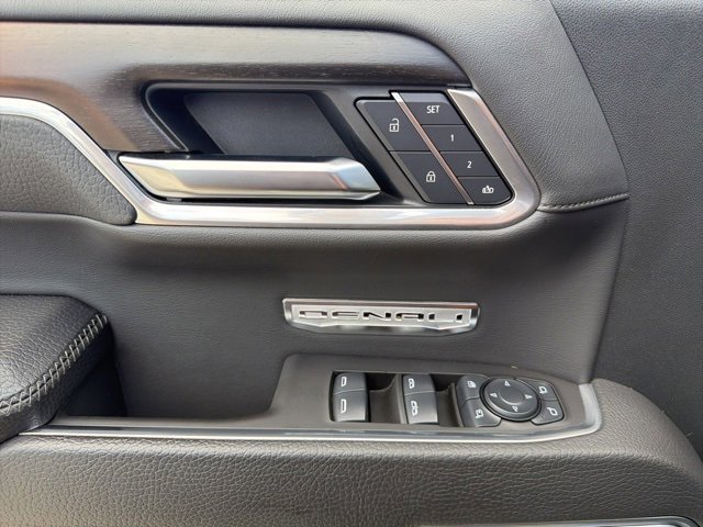 Used 2025 GMC Sierra 1500 Denali w/ Denali Reserve Package image 12