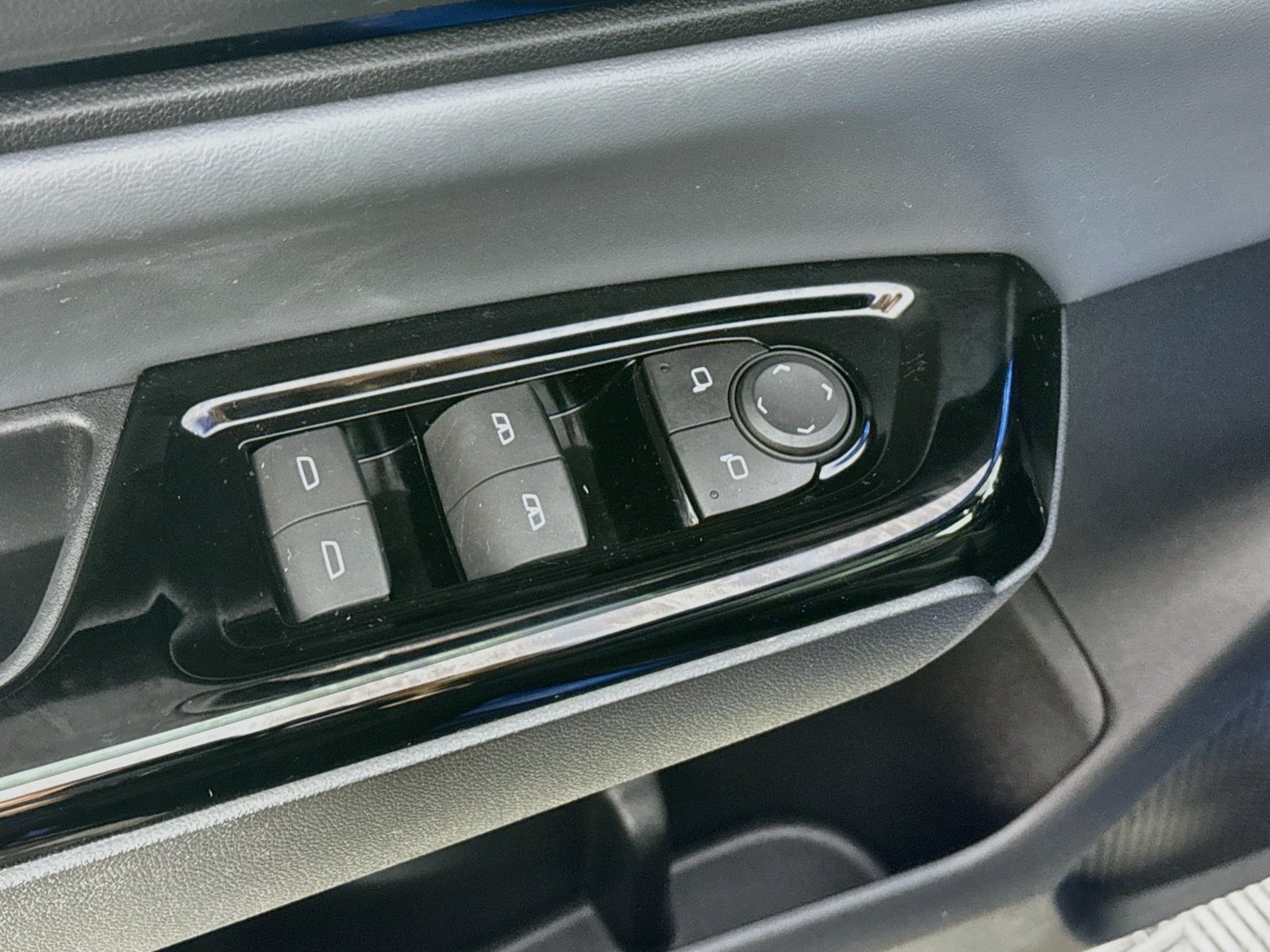 Used 2024 Honda Prologue Touring image 23