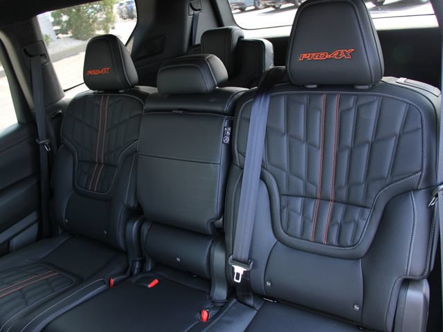 Certified 2025 Nissan Armada PRO-4X AWD/4WD image 24