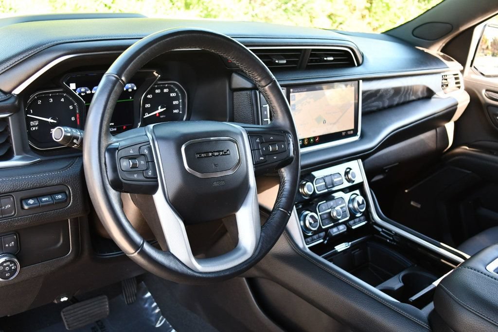 Used 2021 GMC Yukon Denali w/ Denali Premium Package RWD image 57