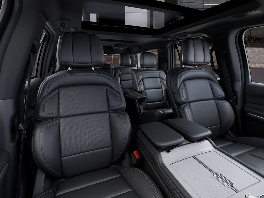 New 2027 Lincoln Navigator L Reserve w/ Jet Appearance Package AWD/4WD image 27