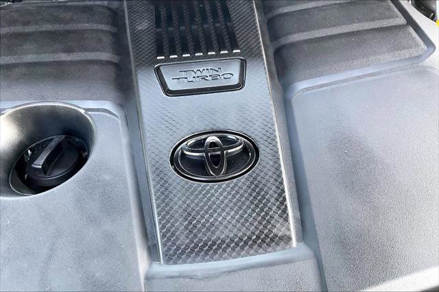 Certified 2025 Toyota Tundra SR5 w/ SR5 Premium Package AWD/4WD image 31